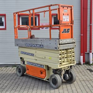 JLG 2630ES – elektromos ollós emelő (P2224)