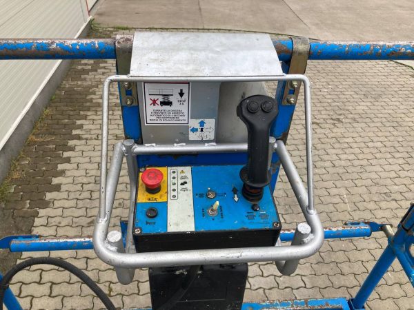 ITECO IT 12121 – elektromos ollós emelő (P2388) - Image 10