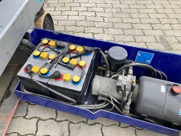 ITECO IT 12121 – elektromos ollós emelő (P2403) - Image 16