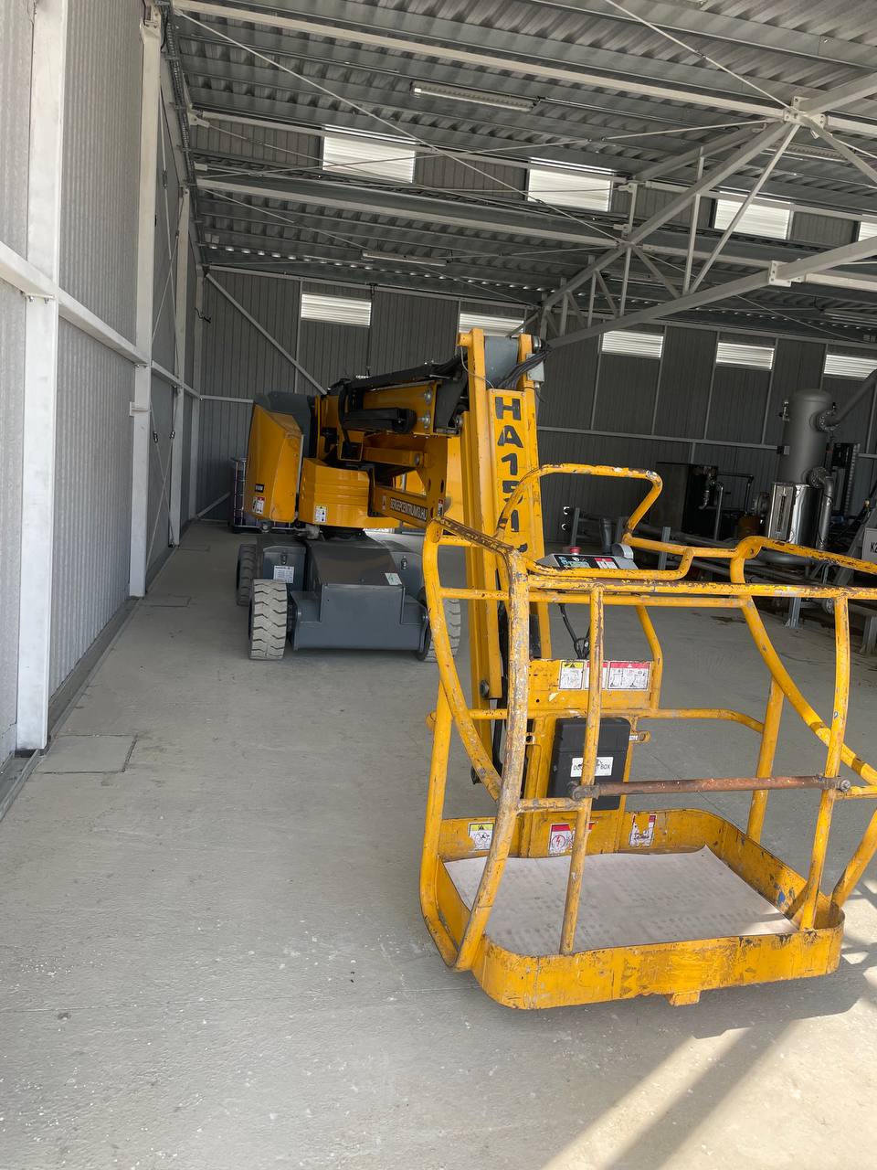 HAULOTTE HA15 IP – elektromos kosaras emelő (P2425) - Image 5