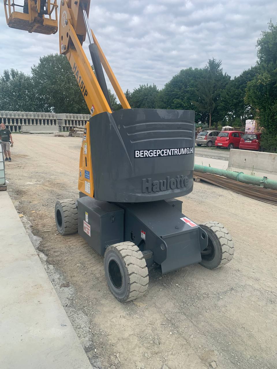 HAULOTTE HA15 IP – elektromos kosaras emelő (P2425) - Image 3