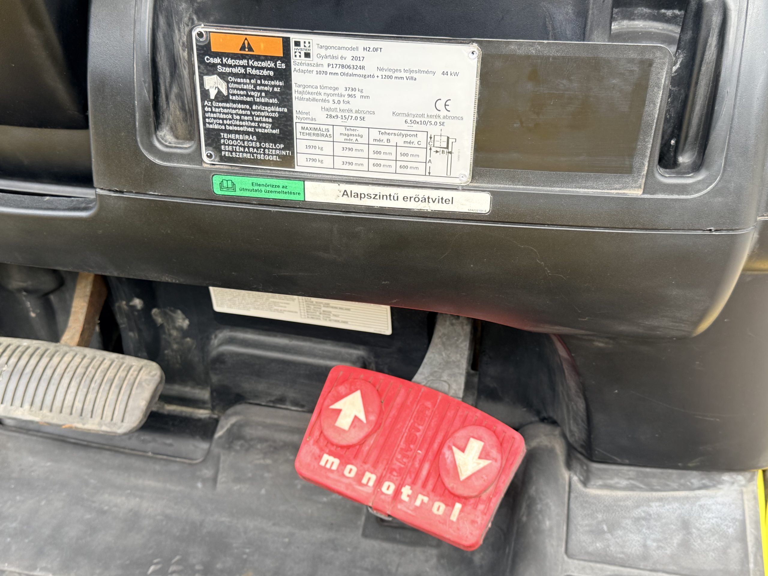 HYSTER H2.0FT (P177B06324R) - Image 9