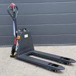 LINDE MT15 C - elektromos akkumulátoros raklapszállító | teherbírás: 1.500 kg | Li-ION